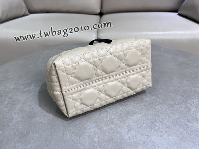 Dior专柜新款迪奥小号Toujours手袋牛皮超大藤格纹休闲女包 djfk1235